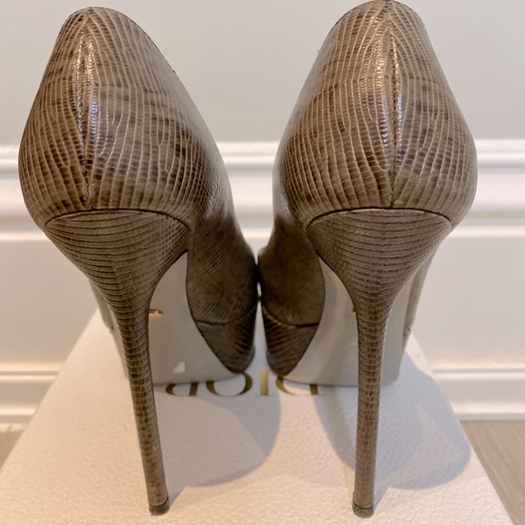 Sergio Rossi Peep Toe Pumps - Picture 3 of 5